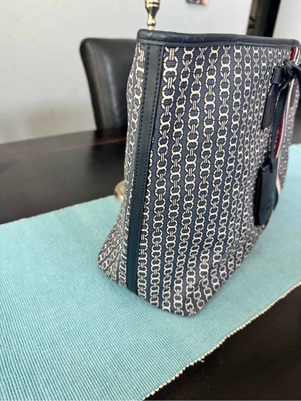 Tory Burch Gemini Link tote - Picture 2 of 9